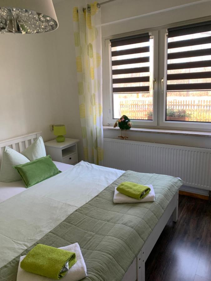 Helenes Ferienwohnung Auf Dem Bauernhof - Lausitzer Seenland Lauta エクステリア 写真